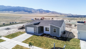 Photo 3 for 1170 W High Plains Dr #609