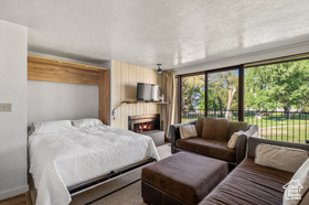 Photo 5 for 2176 S Bear Blvd #421