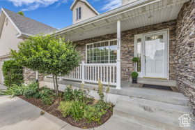 Photo 2 for 318 E Ridge Dr