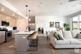 Photo 2 for 875 W Akoya Pearl St #205