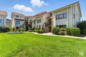 Photo 1 for 275 S Valley Dr #J102