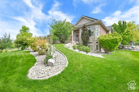 Photo 4 for 3990 Summer Ridge Rd