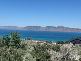 447 W Sunburst Dr MLS #2093249