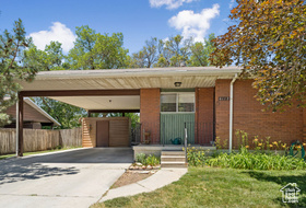Photo 5 for 6112 S Vineway Cir