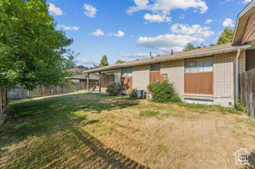 Photo 3 for 6113 S Vineway Cir