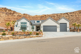 Photo 4 for 6283 S Desert Cir