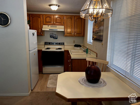 Photo 4 for 840 N Twin Lakes Dr #225
