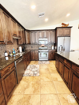 Photo 6 for 3853 Mitchell Dr