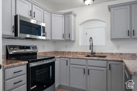 Photo 4 for 3812 E Rock Creek Rd #5