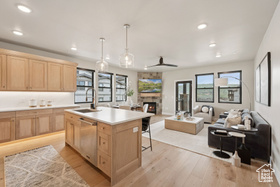 Photo 4 for 1121 W Vos Cir #201