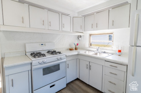 Photo 6 for 144 E Garden Park Cir