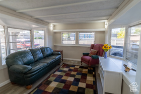 Photo 5 for 144 E Garden Park Cir