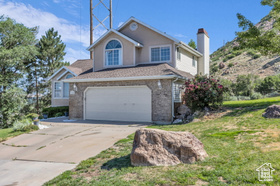 Photo 3 for 1156 E Avalon Hills Dr
