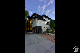 Photo 5 for 552 Deer Valley Dr