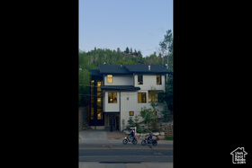 Photo 6 for 552 Deer Valley Dr