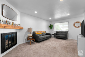 Photo 4 for 314 W Center St #123