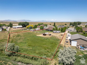 Photo 5 for 6613 W 200 North