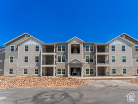 Photo 1 for 13547 S Hanley Ln #303