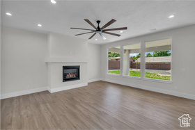 Photo 5 for 21 W Elinor Ln