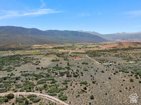 2200 E Oak Hill Ln MLS #2094392