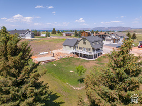 Photo 3 for 2599 S Foxridge Rd