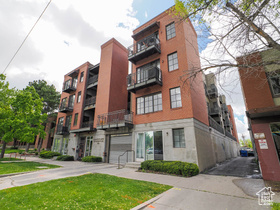 Photo 3 for 228 E 500 South #202