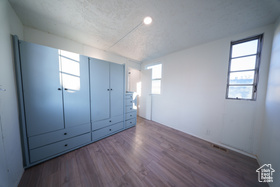 Photo 5 for 3414 S Westcrest Rd #15