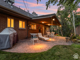 Photo 5 for 3645 E Fortuna Cir