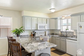 Photo 6 for 790 N 2720 East #24