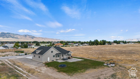 Photo 6 for 269 Cook Ln