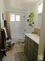 Photo 6 for 651 S Locust Ave