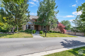 Photo 4 for 924 Redford Dr