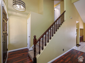 Photo 6 for 2333 W Ledgewood Dr