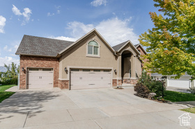 Photo 2 for 1229 Grandview Dr
