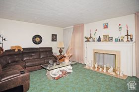 Photo 2 for 1160 E 12th St