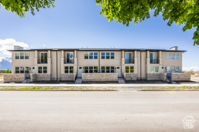 Photo 1 for 717 S Harrison Dr #29