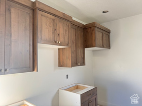 Photo 3 for 3510 N Willow Creek Ln #9