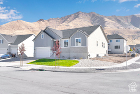 Photo 2 for 8636 N Weston Way #1321