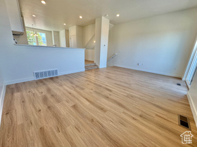 Photo 4 for 1650 N Main St #126