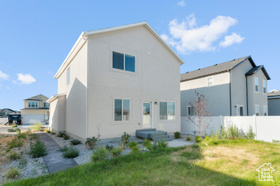 Photo 6 for 421 W Domain Ln