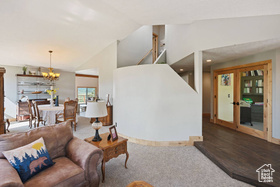 Photo 3 for 9506 Silver Creek Rd