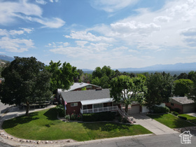 Photo 4 for 2936 E La Joya Dr