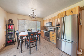Photo 5 for 5572 S Avalon Dr