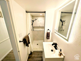 Photo 5 for 2220 E Murray Holladay Rd #109