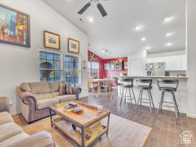 Photo 5 for 1401 W Stone Dr