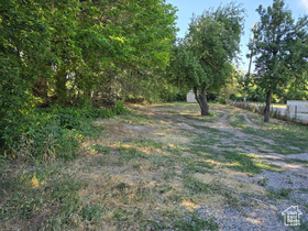 Photo 4 for 1700 E 3300 South
