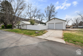 Photo 5 for 191 N Ash Creek Dr