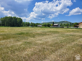 95 E 300 N MLS #2096087