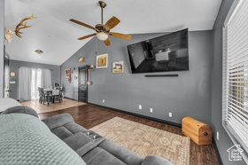 Photo 4 for 726 S 1050 West