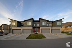 Photo 1 for 2214 N Canal View Ln
